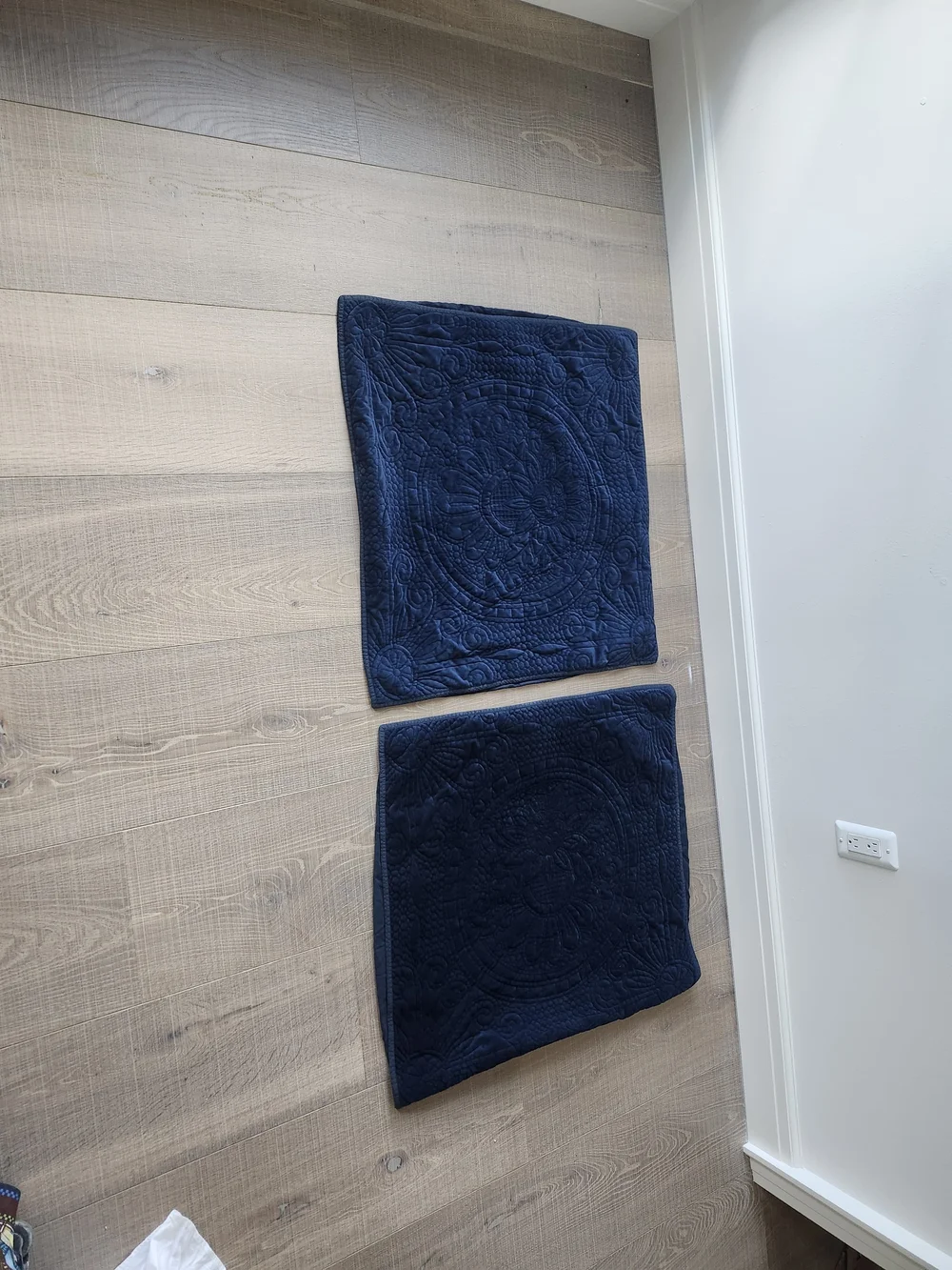Plush Navy Quilted Bath Mat - Decorative Floral Medallion